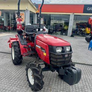 Trator Shibaura ST421